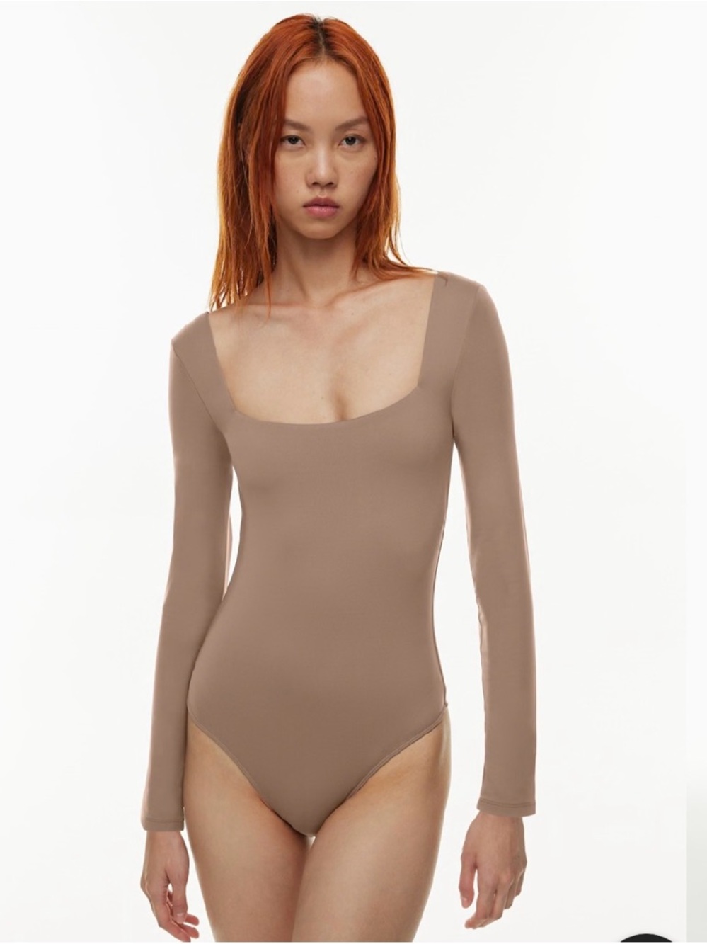 Babaton Contour Squareneck Longsleeve
Bodysuit | Aritzia